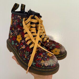 Kids size 13 floral Dr. Martens
